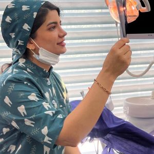 دندانپزشک درمانگاه غدیر | برترین درمانگاه الیگودرز